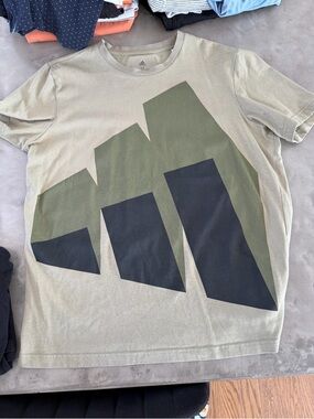 adidas Men's Short Sleeve Graphic Tee in Olive and Black